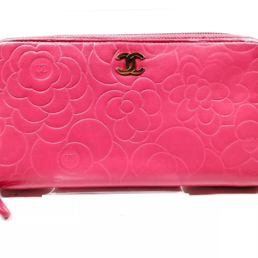 Chanel Long Zip Camelia Pink Lambskin Leather Wallet